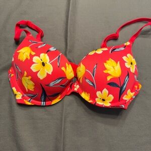 Victoria’s Secret Pink Wear Every Wear Push Up Bras. 32C Never Worn.